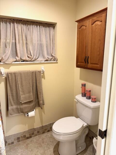 1023 Pheasant Run Drive A Property Photo 13