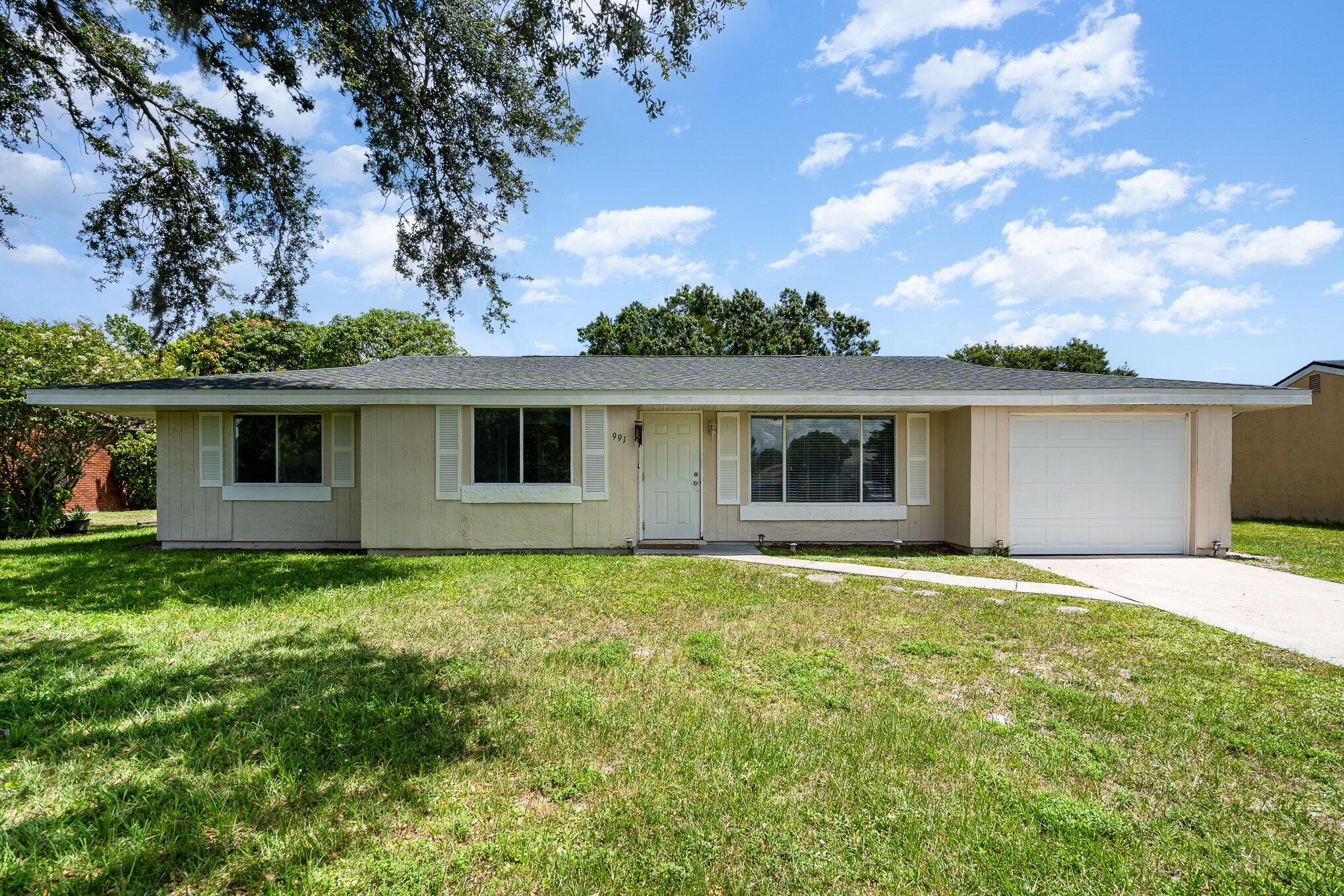 991 Gatewood Court Ne Property Photo 1