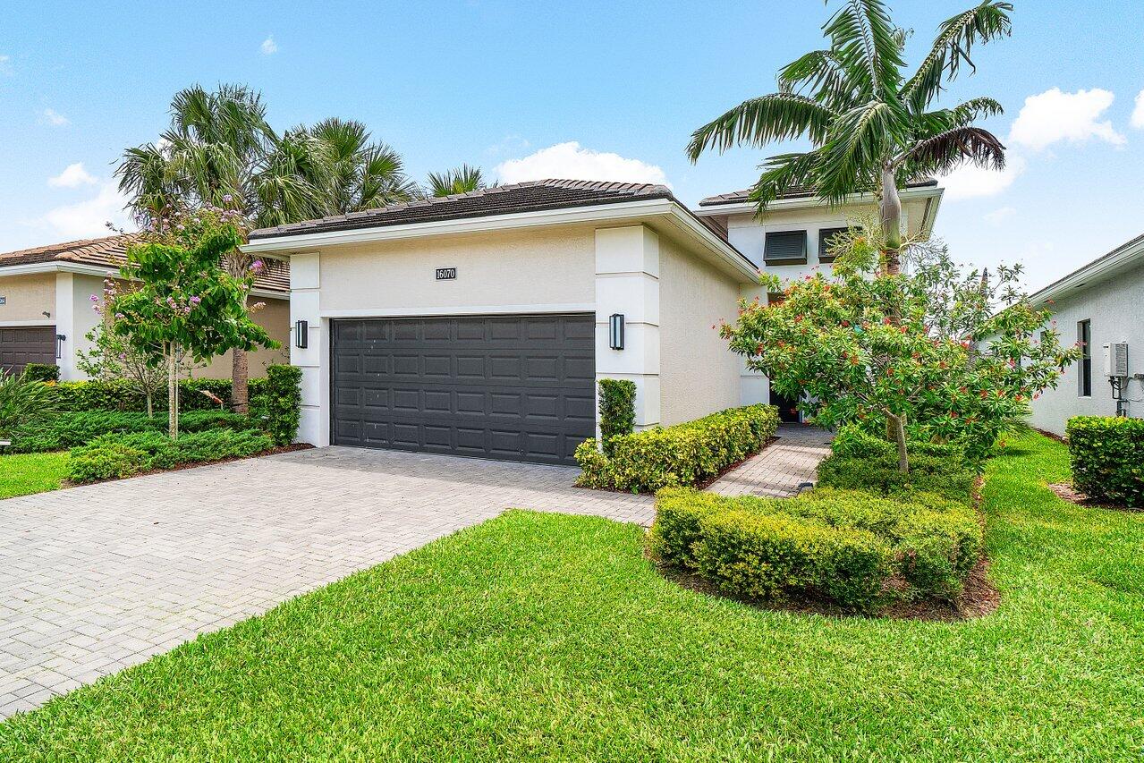 16070 Key Biscayne Lane Property Photo 1