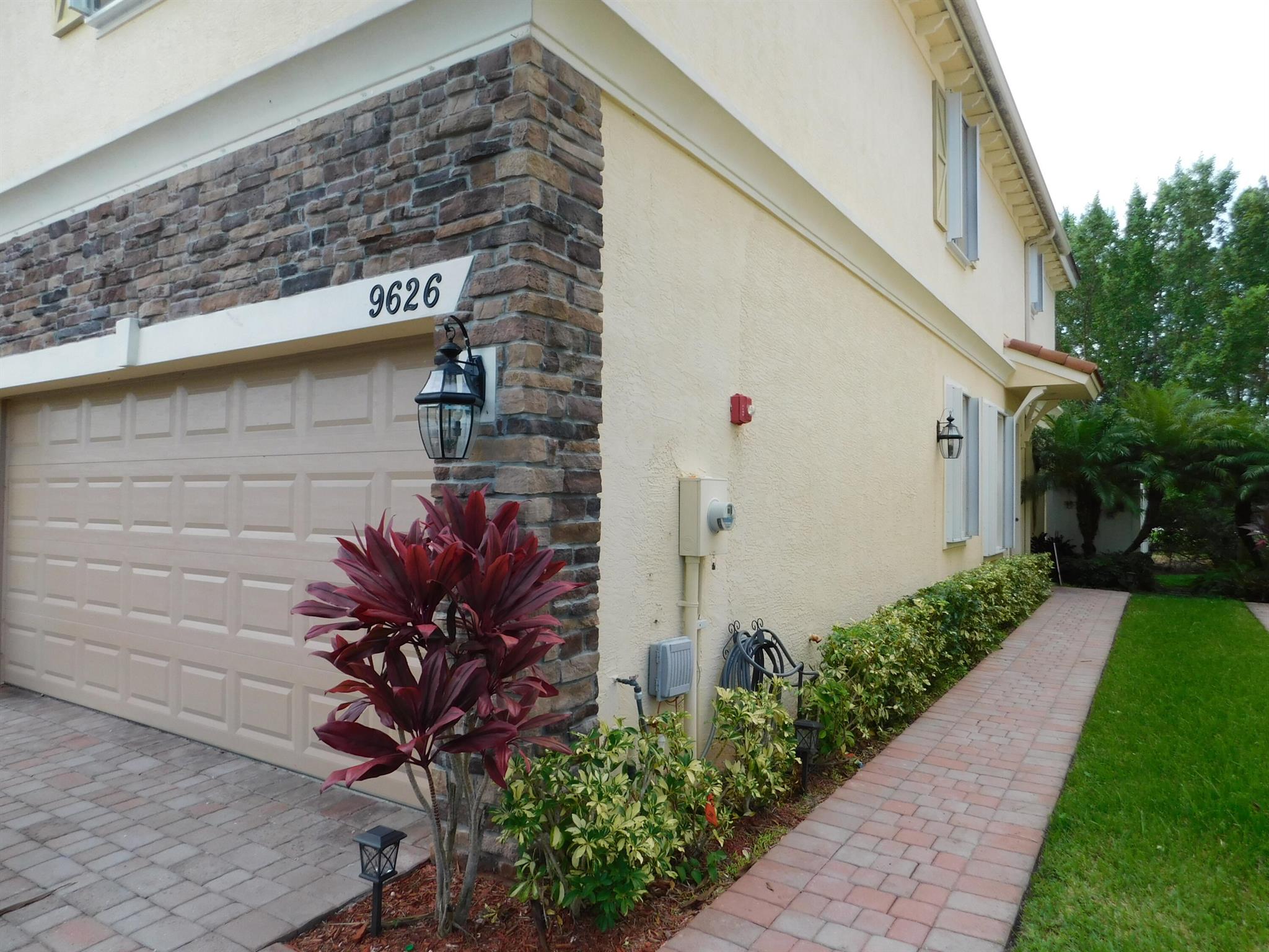 9626 Sw Purple Martin Way Property Photo 2