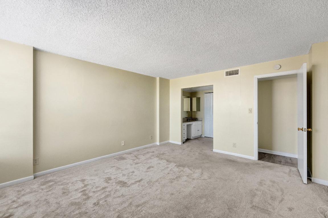12 Royal Palm Way 6020 Property Photo 17