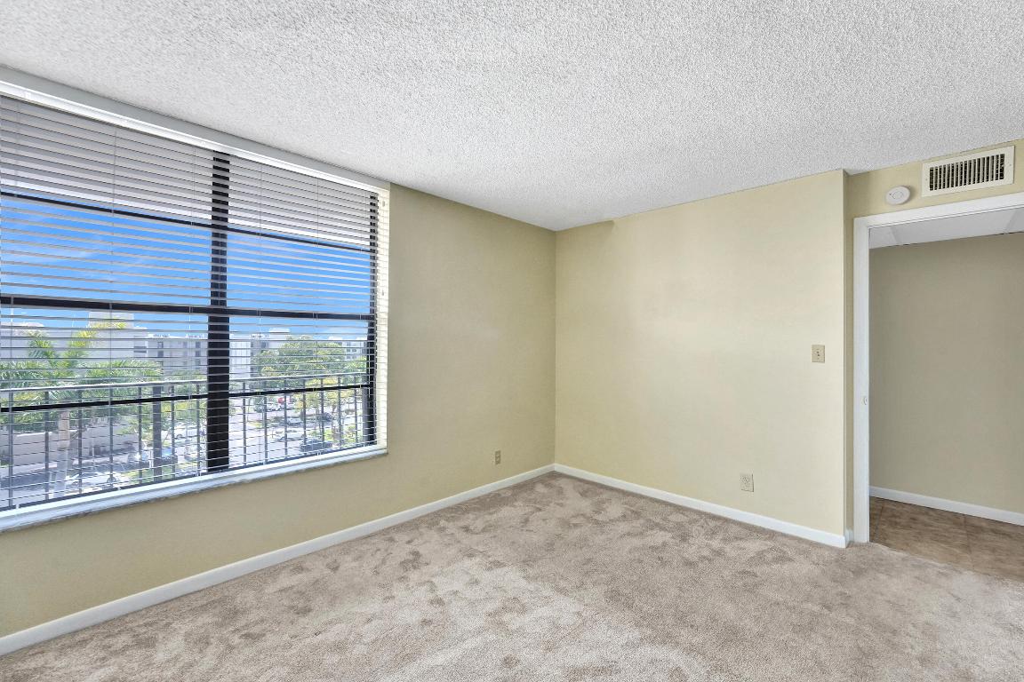 12 Royal Palm Way 6020 Property Photo 24