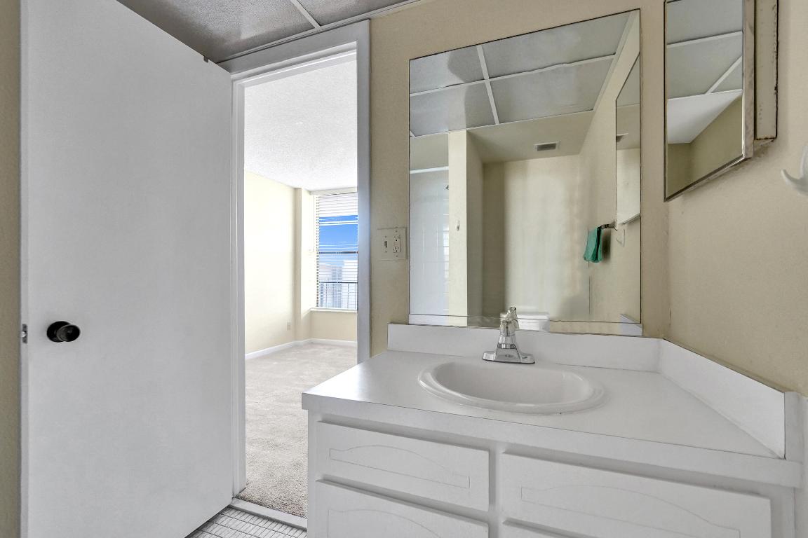 12 Royal Palm Way 6020 Property Photo 32