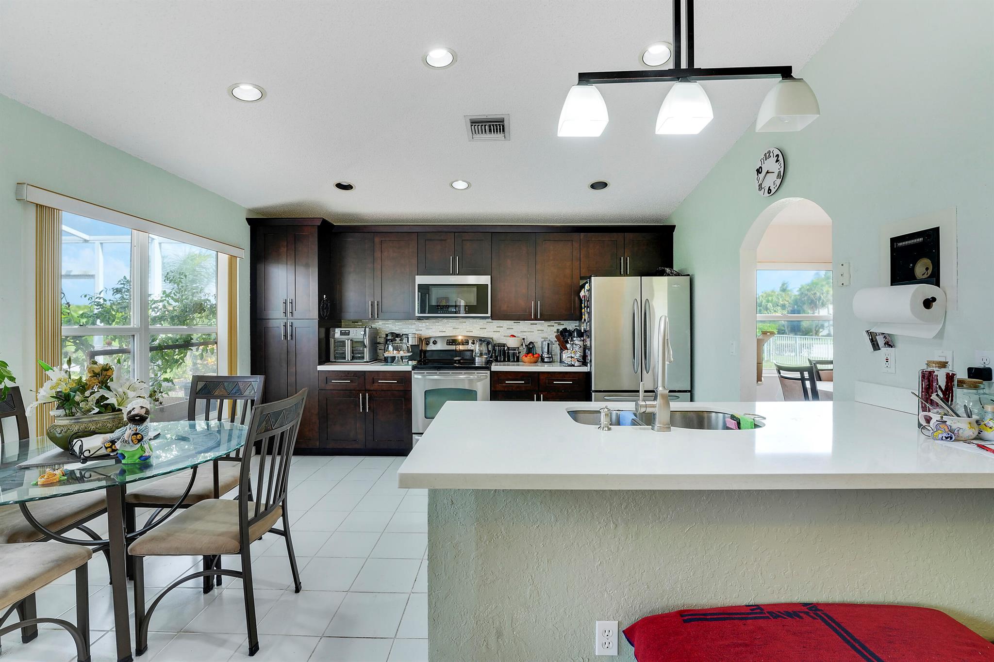 18360 Coral Isles Drive Property Photo 13