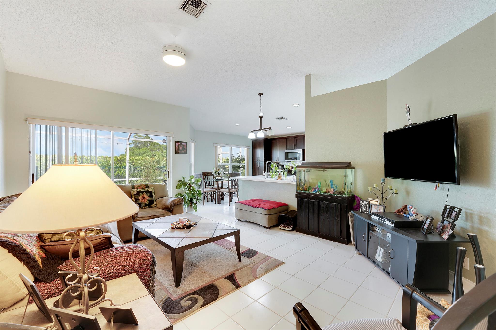 18360 Coral Isles Drive Property Photo 14