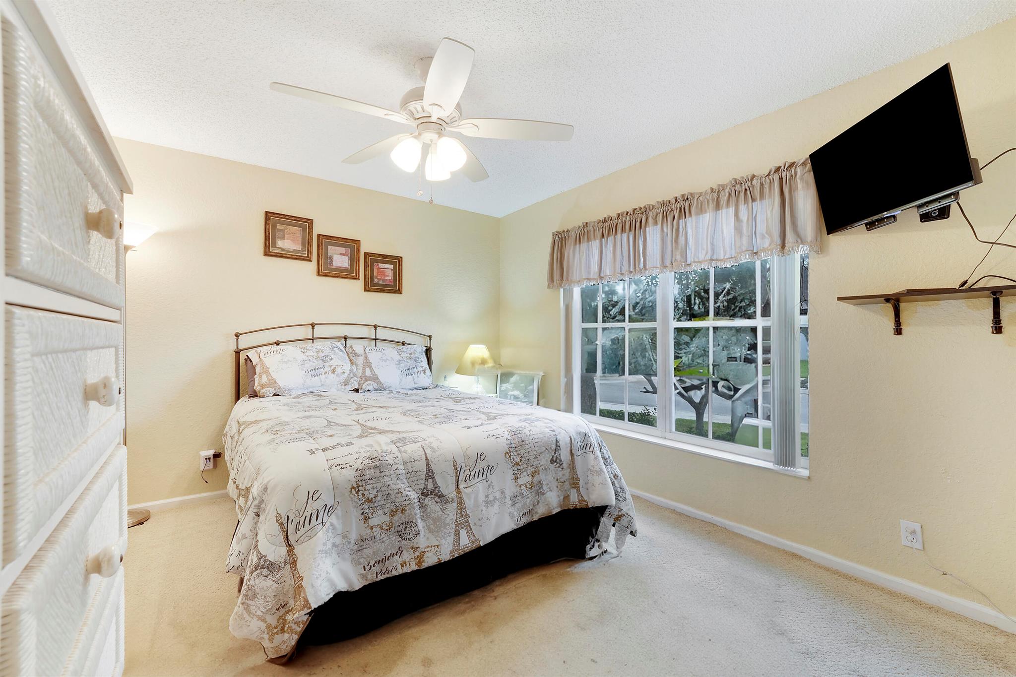 18360 Coral Isles Drive Property Photo 18