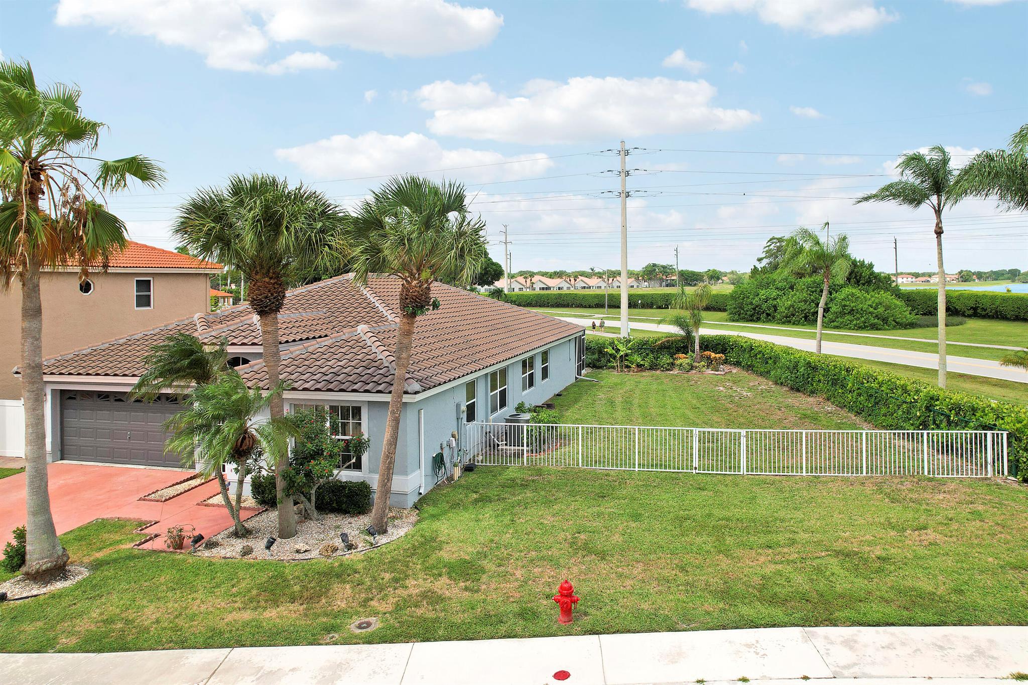 18360 Coral Isles Drive Property Photo 27
