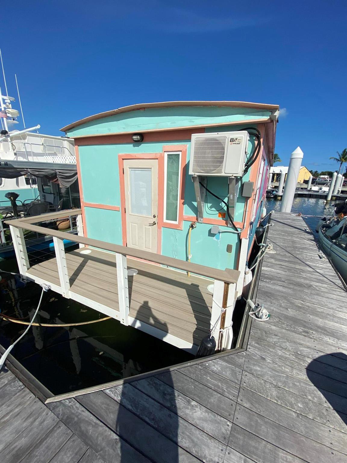 1801 N Roosevelt Boulevard Tarpon 15 Property Photo 1