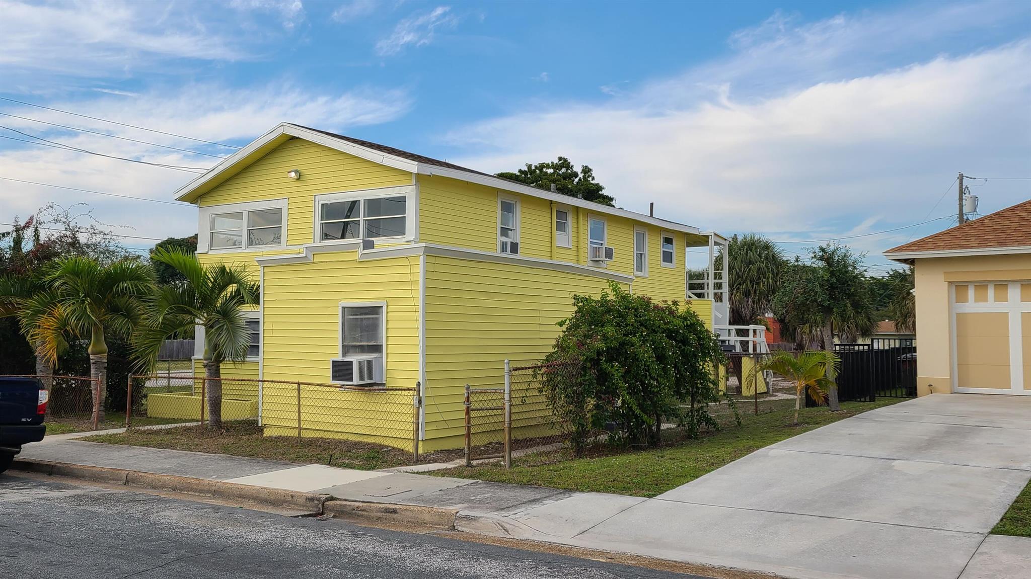 921 14th Street Property Photo 1