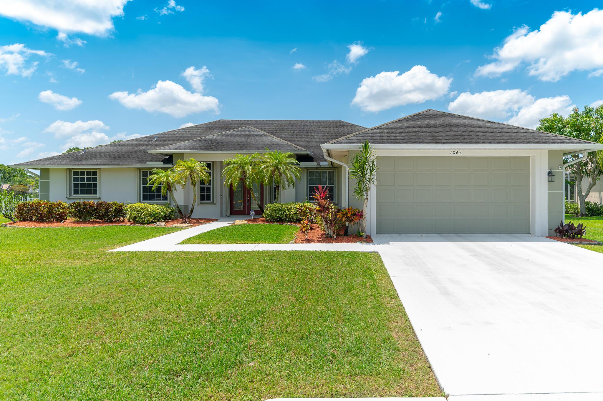 1063 Sw Sand Oak Drive Property Photo 1