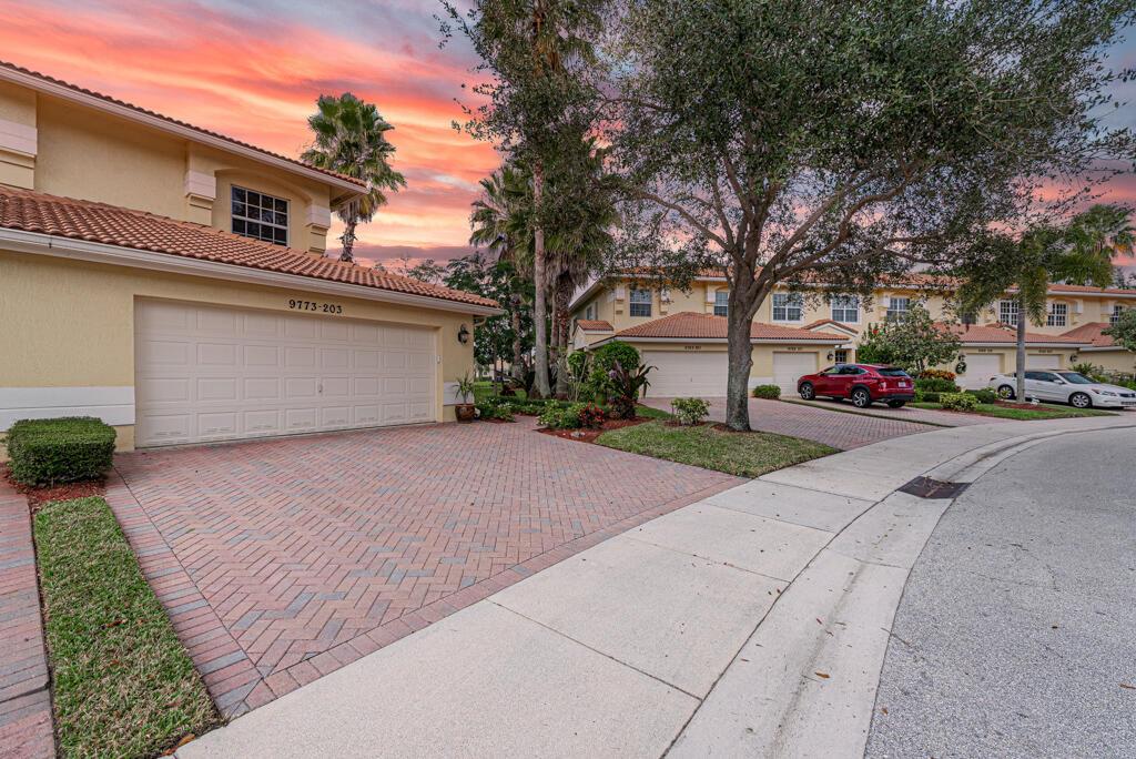 9773 Bowline Drive 203 Property Photo 65