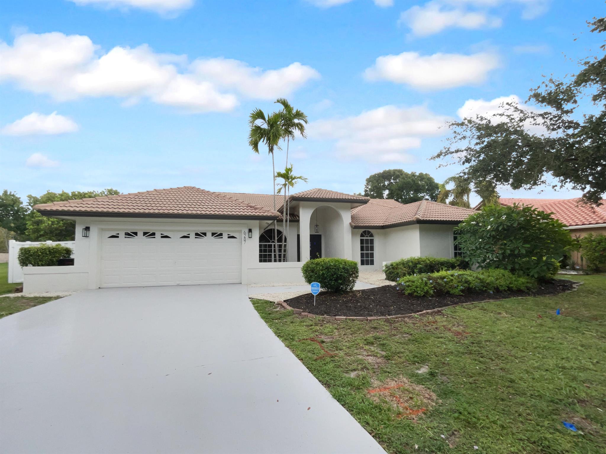 6287 Nw 44th Street Property Photo 1