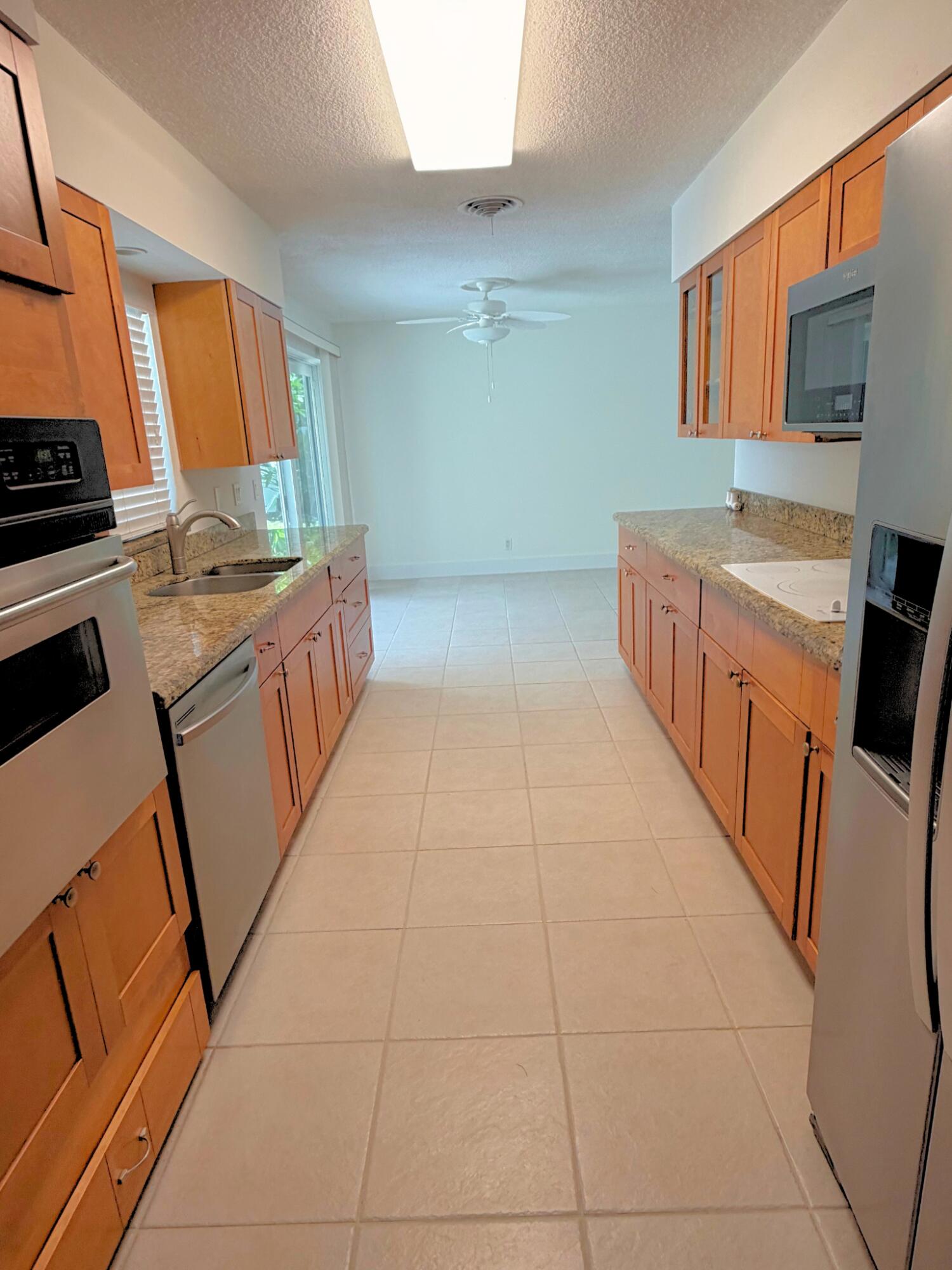 1260 Manor Drive Property Photo 22