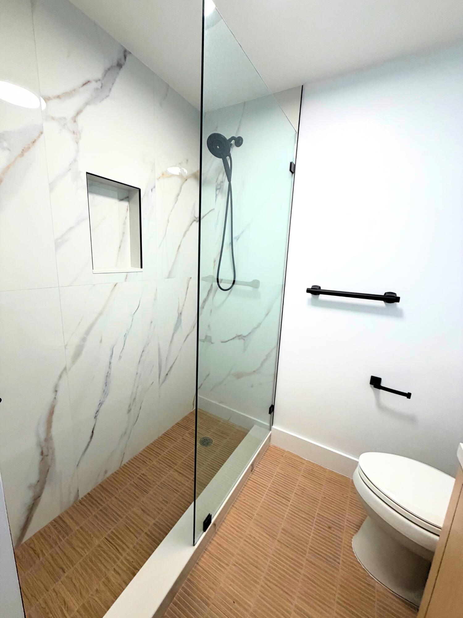 1260 Manor Drive Property Photo 28