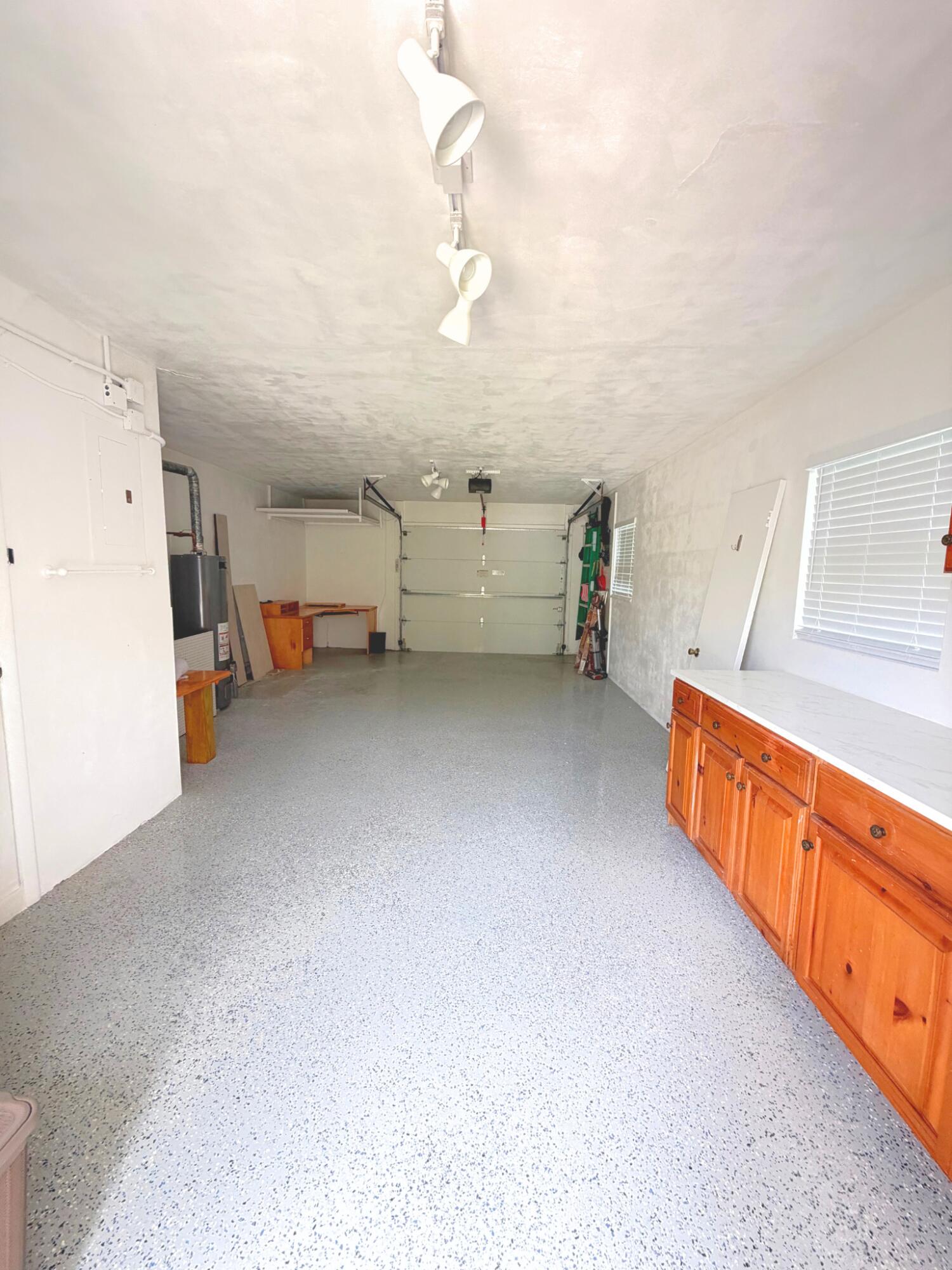 1260 Manor Drive Property Photo 30