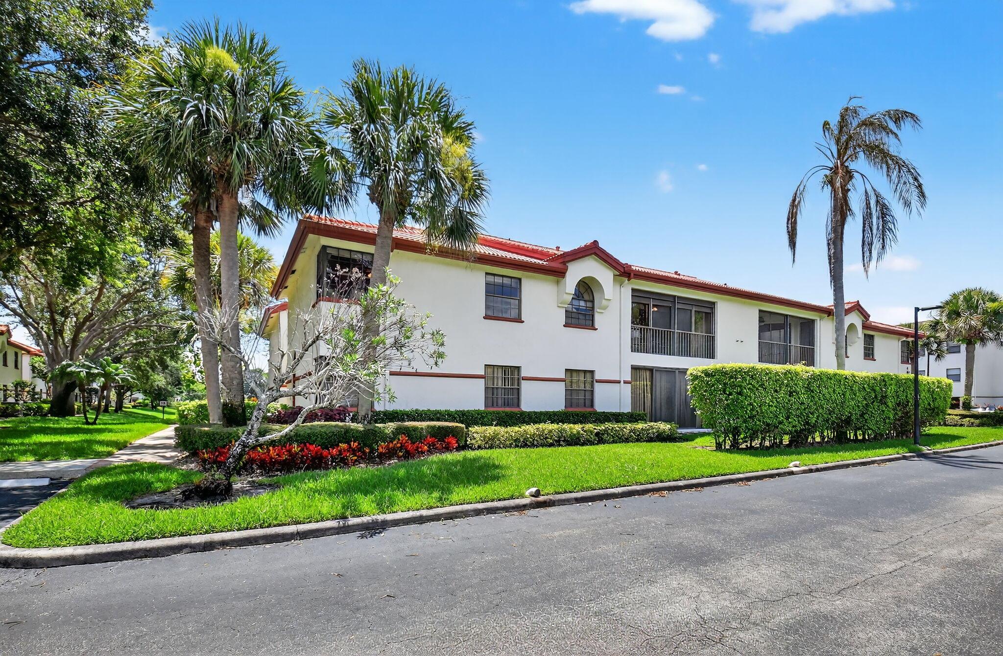 5145 Brisata Circle E Property Photo 1