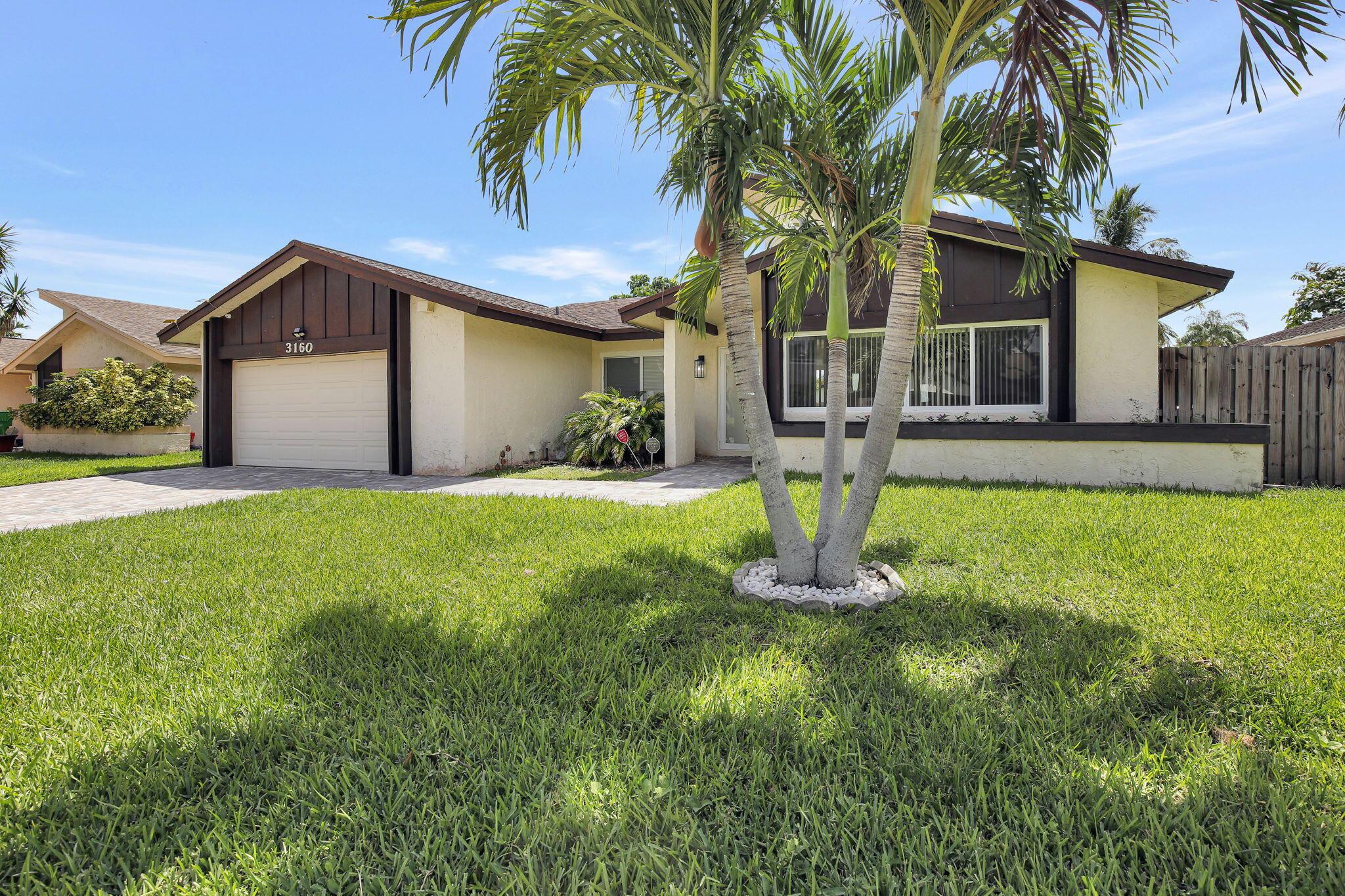 3160 NW 97 Way Property Photo 1