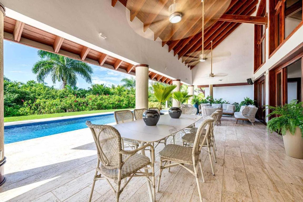 2 00 Property Photo 5