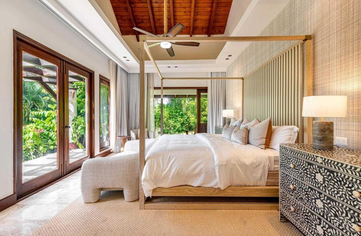 2 00 Property Photo 15