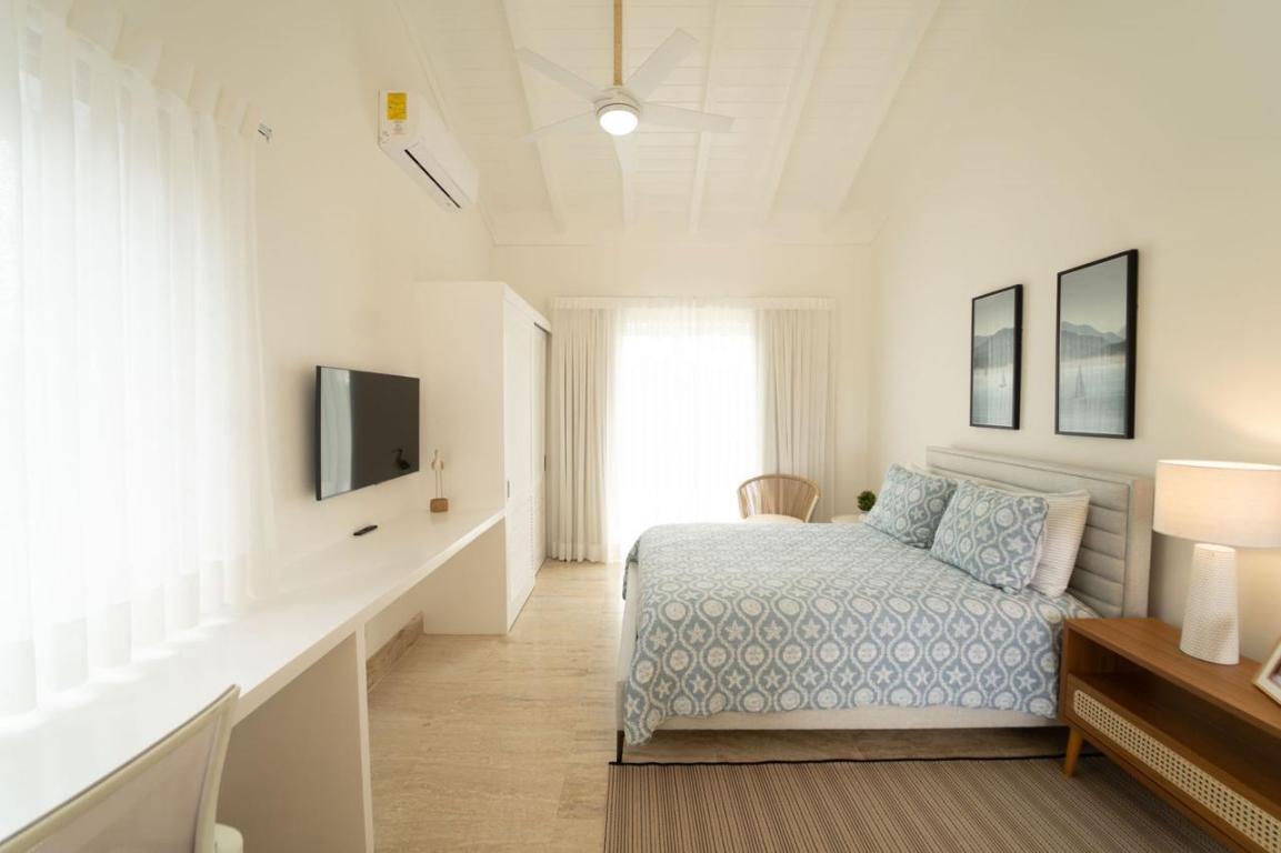 33 00 Property Photo 11