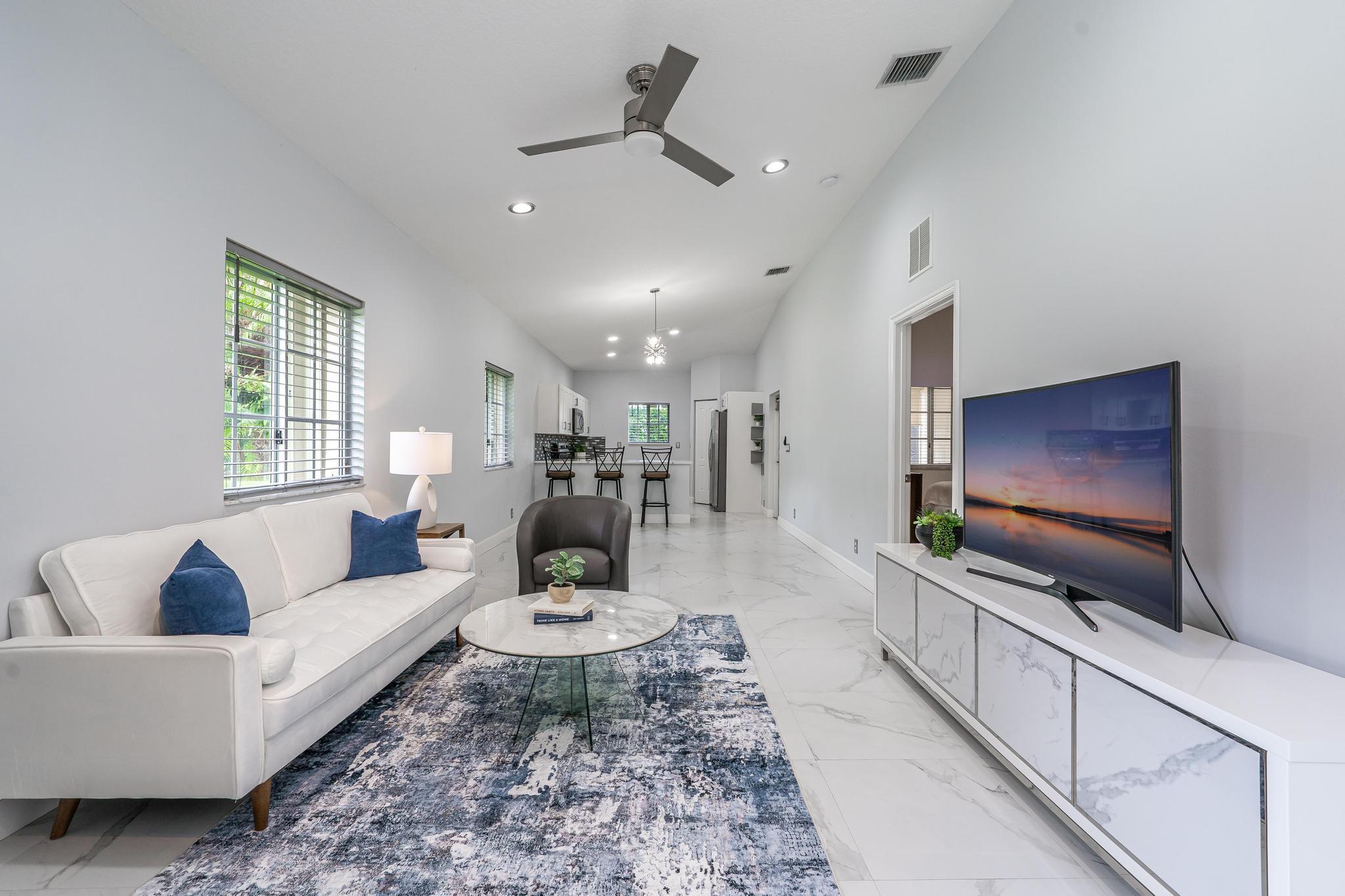 2285 Windjammer Way Property Photo 1