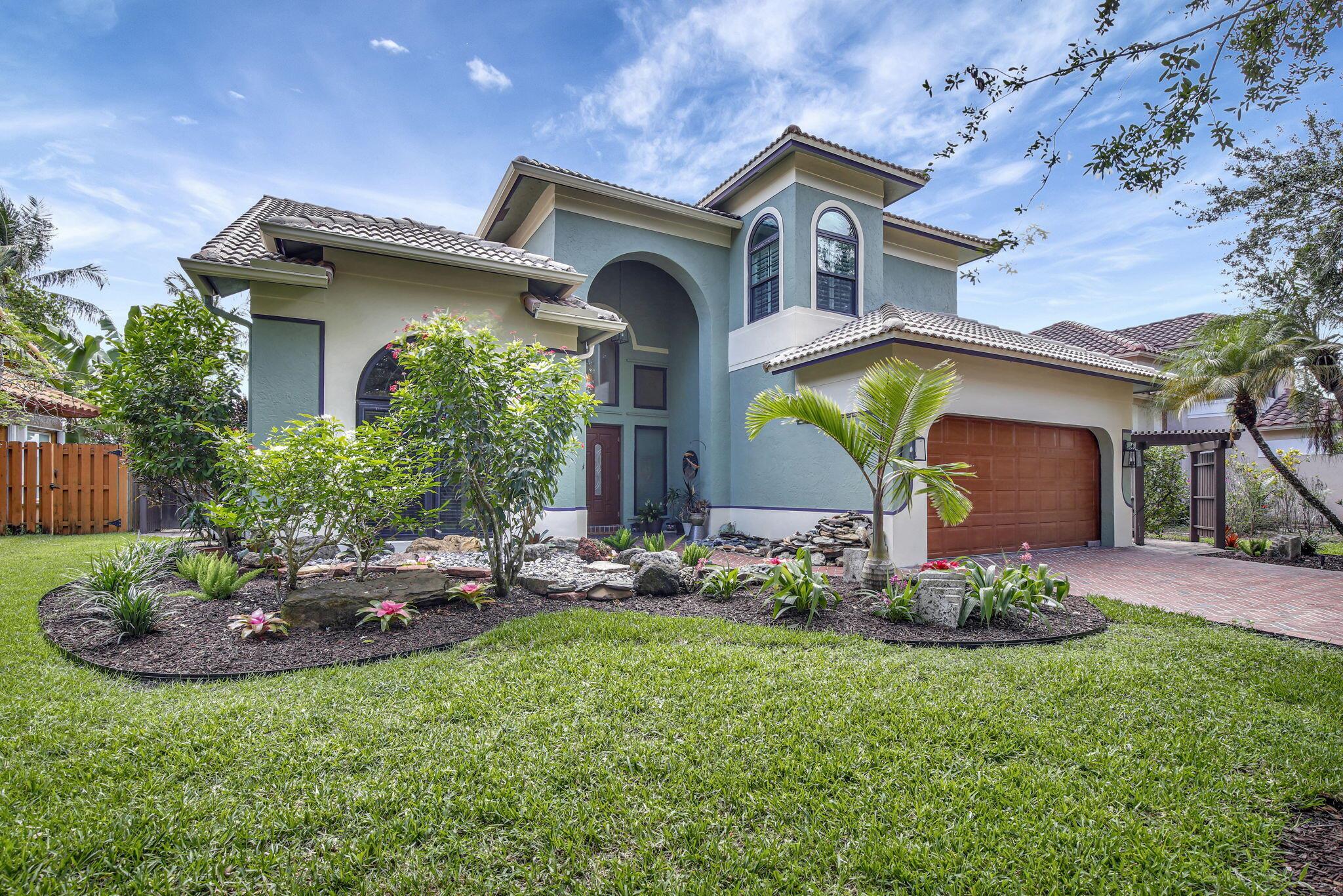 2583 Baccarat Drive Property Photo 1
