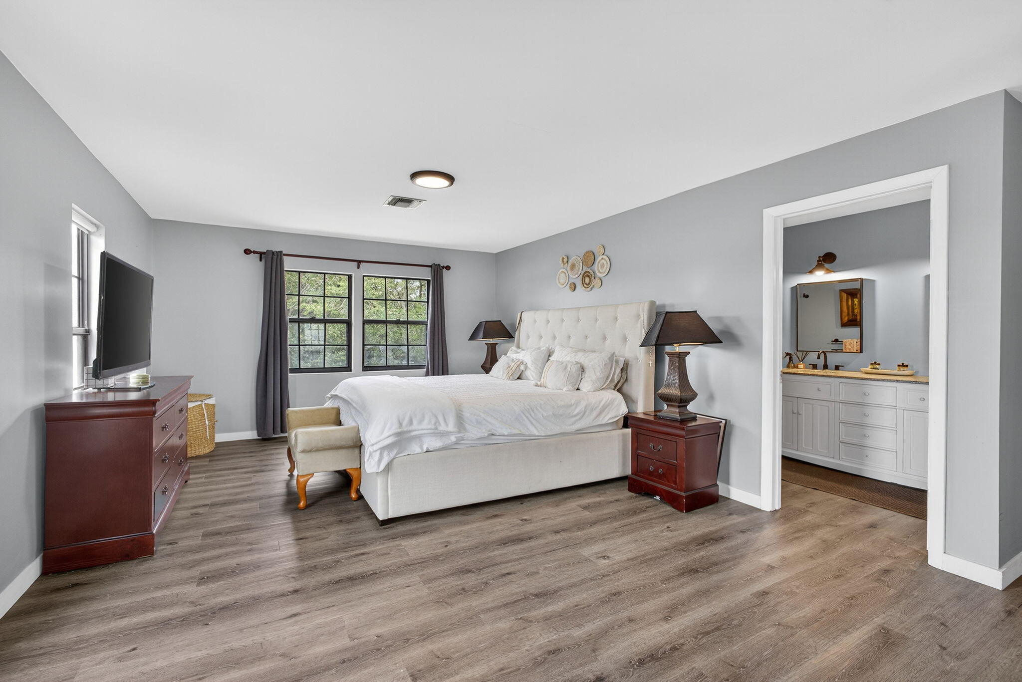 16229 Rustic Rd Road Property Photo 46