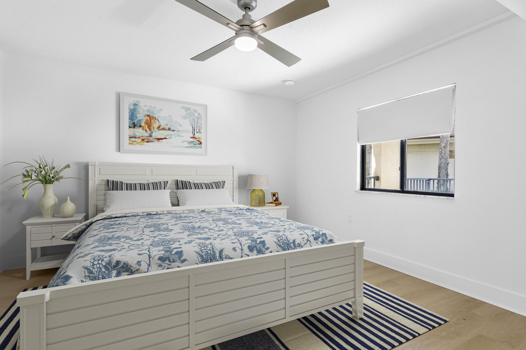 601 Seafarer Circle 101 Property Photo 3