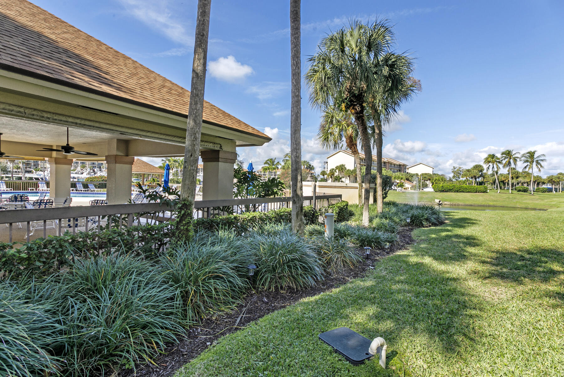 601 Seafarer Circle 101 Property Photo 20