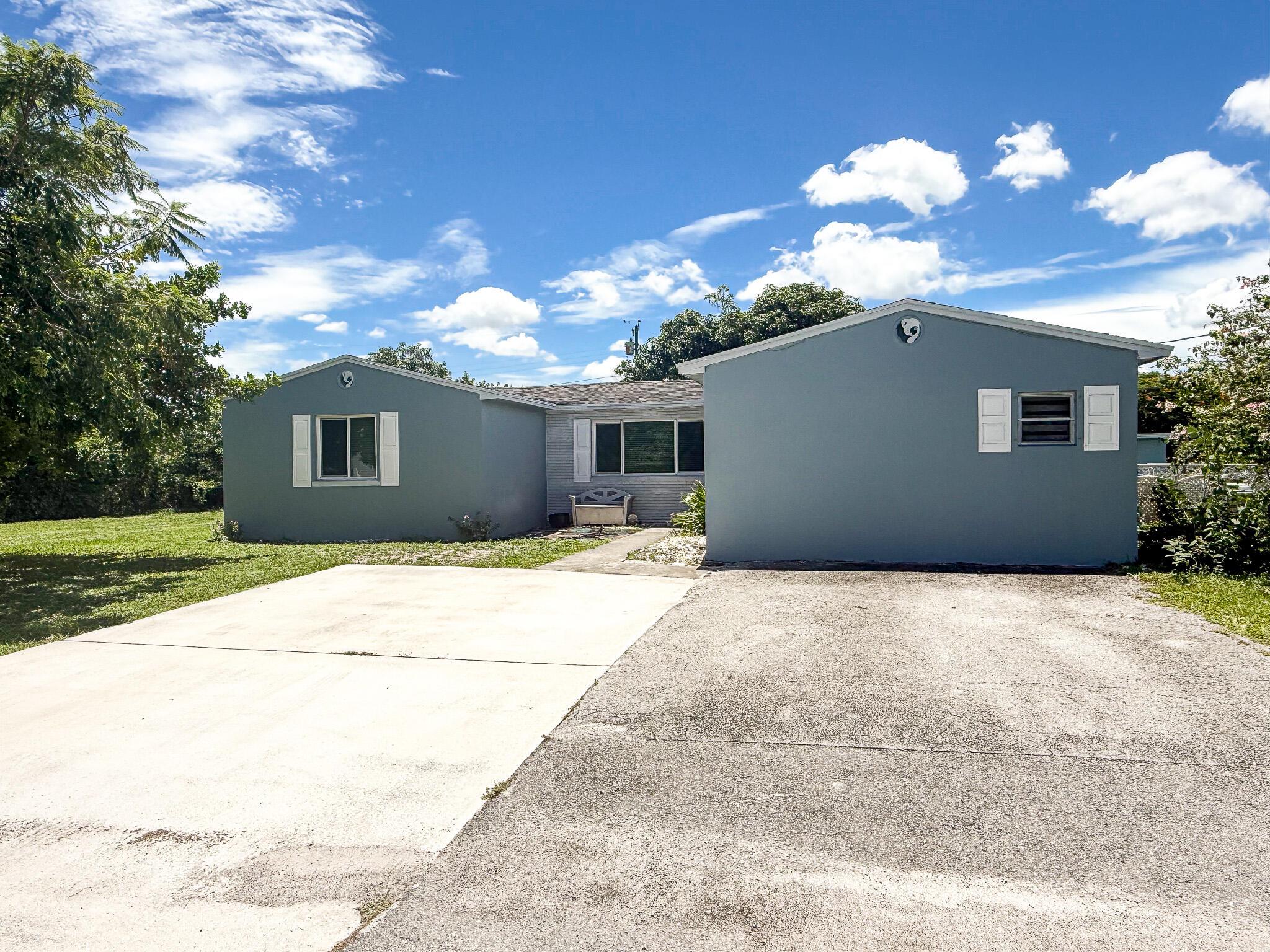 1097 Palmetto Road Property Photo 1