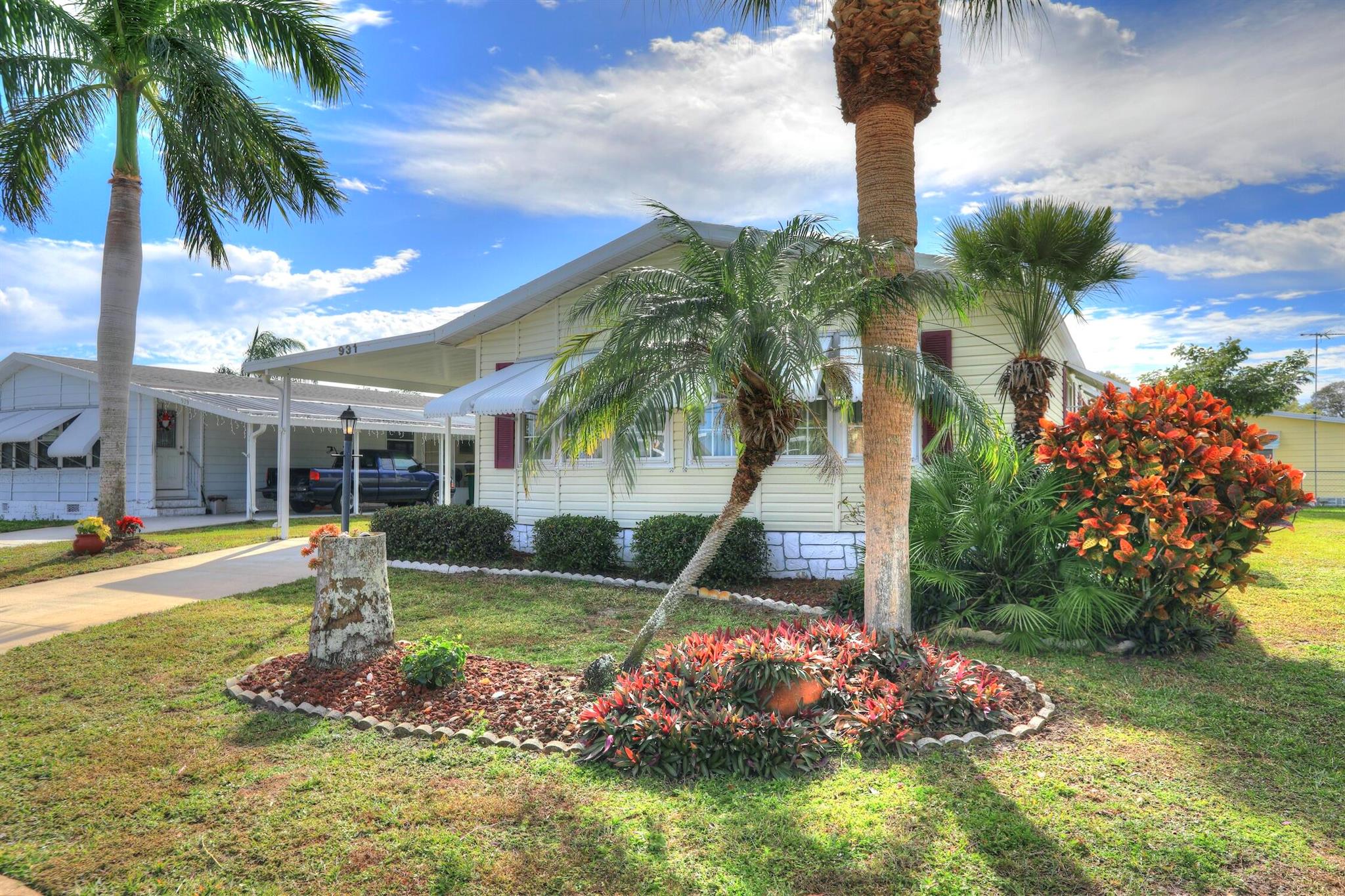 931 Jacaranda Drive