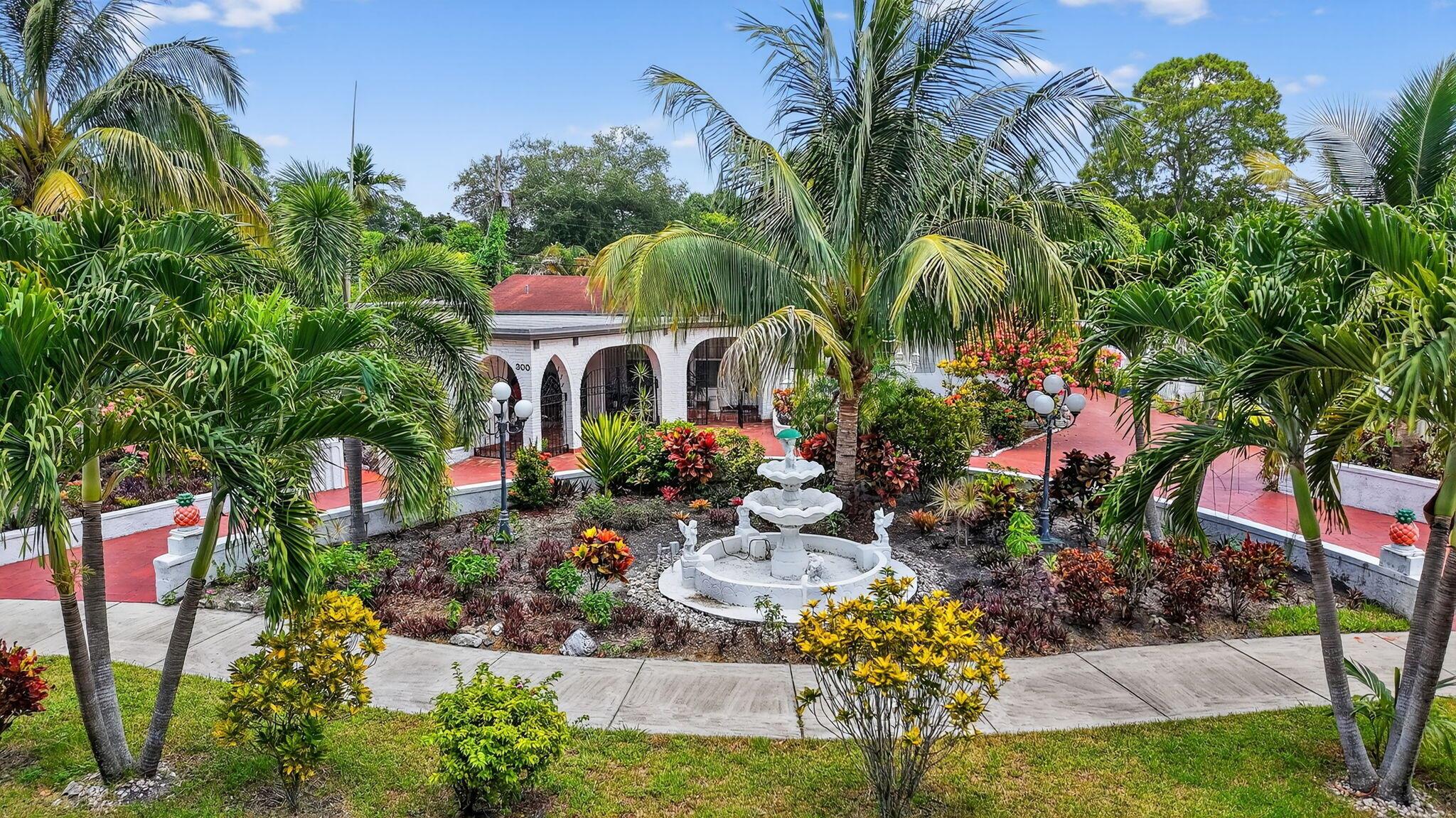 300 Florida Avenue Property Photo 1