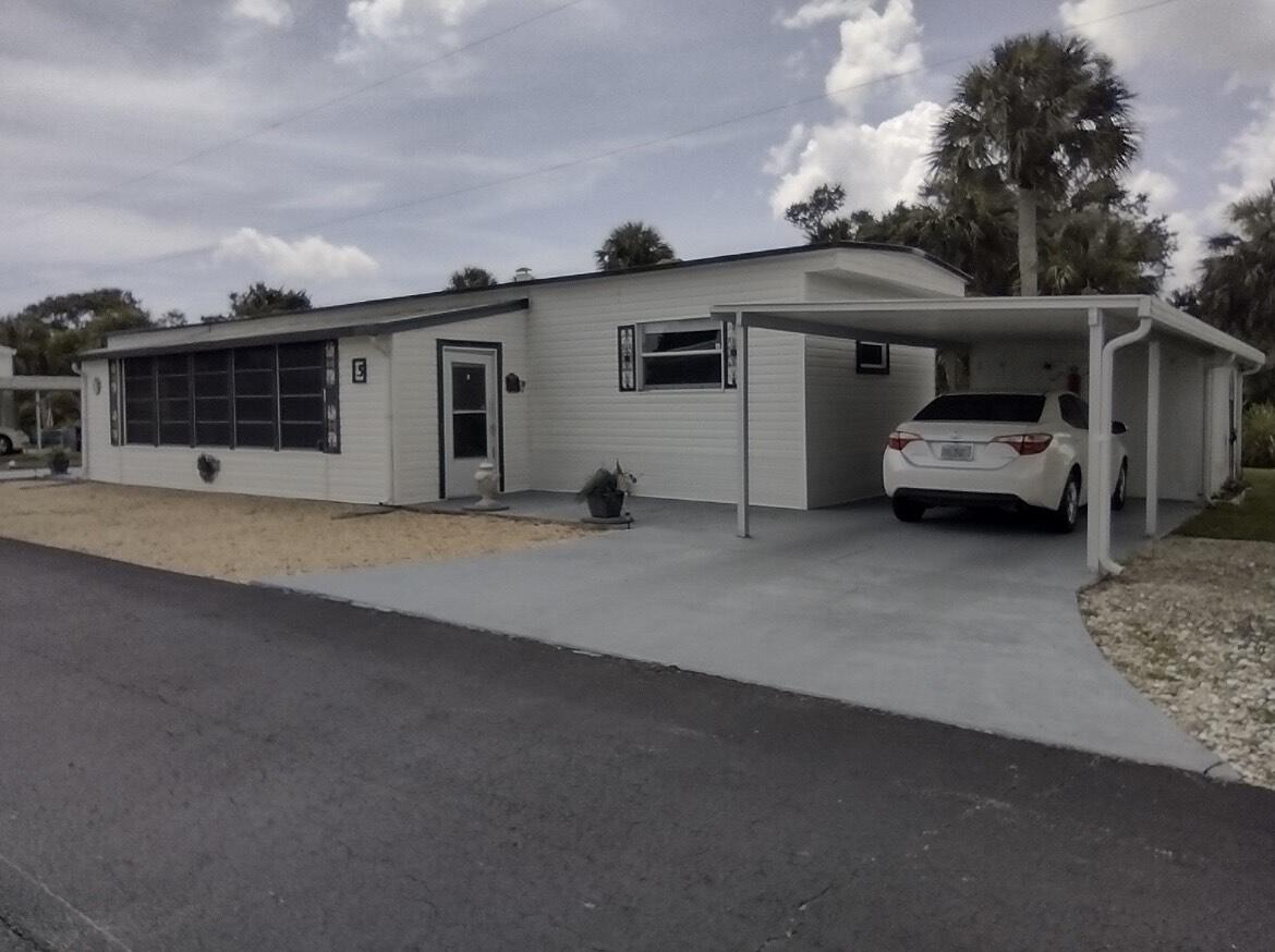 13827 S Indian River Drive 5 Property Photo 1
