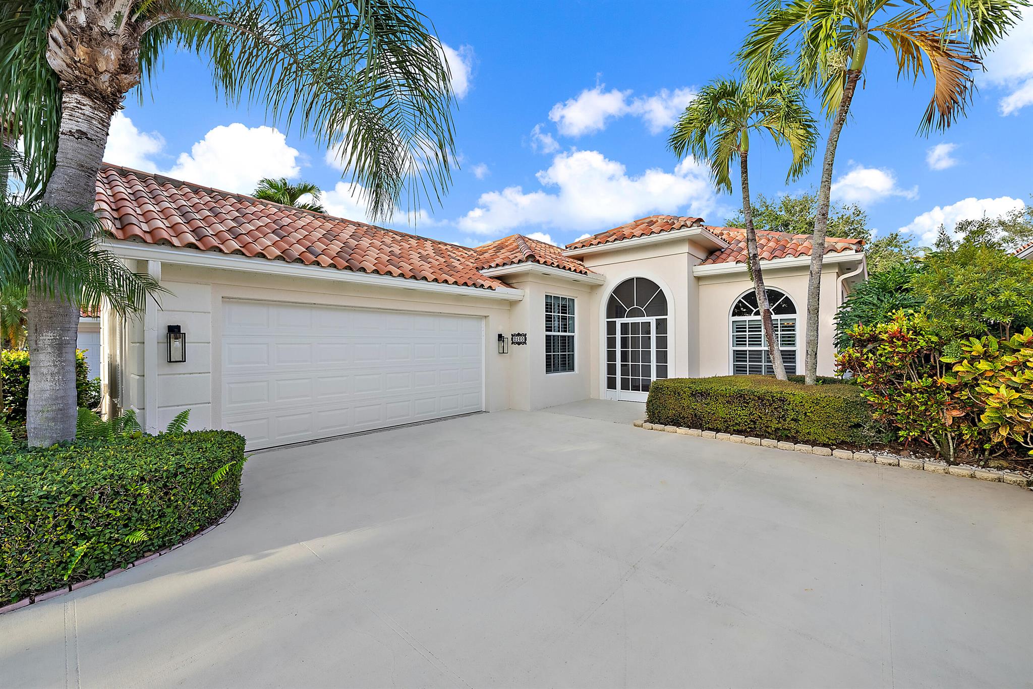 2560 Kittbuck Way Property Photo 1