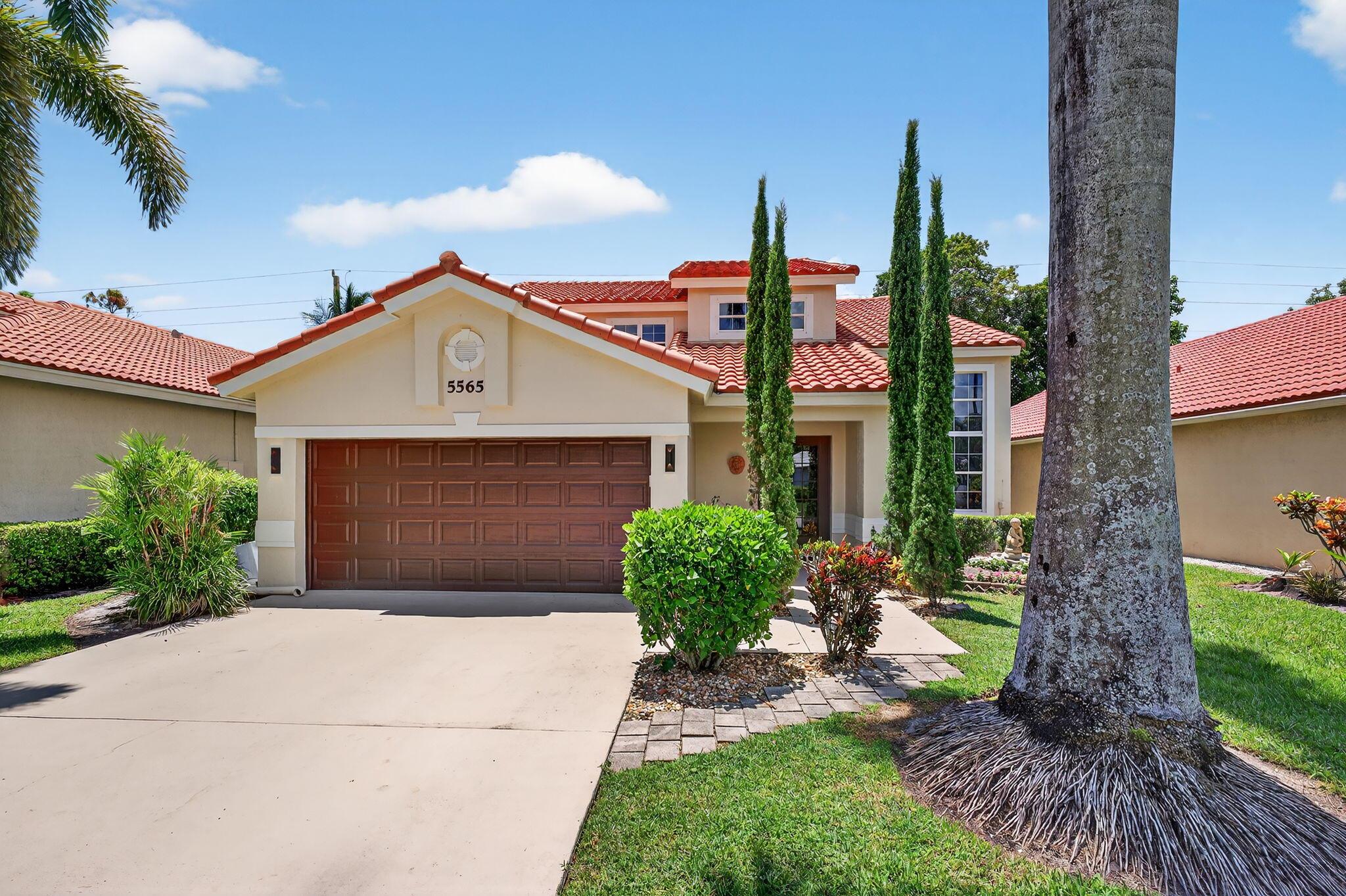 5565 American Circle Property Photo 1