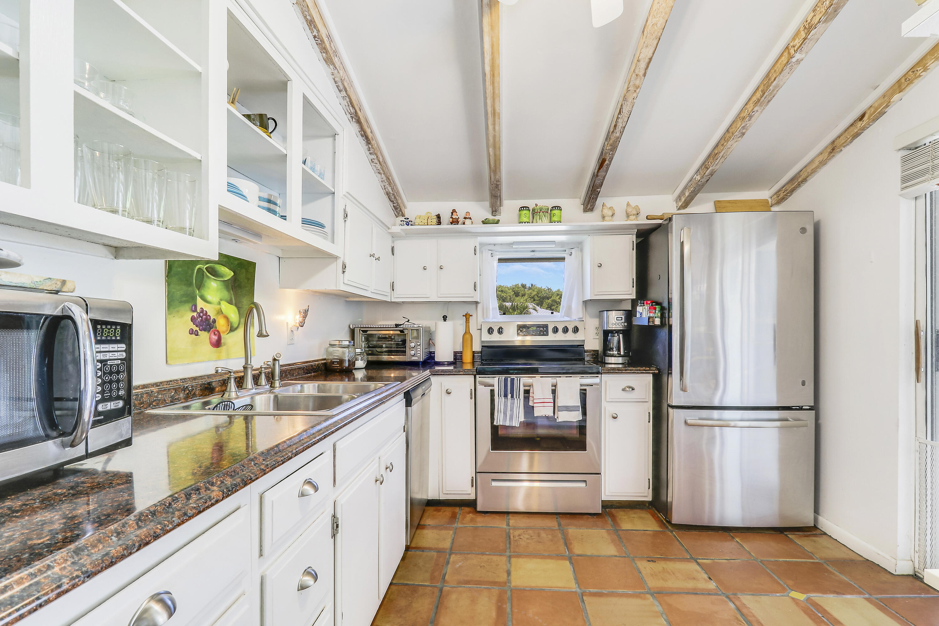 1329 Chippewa Street Property Photo 2