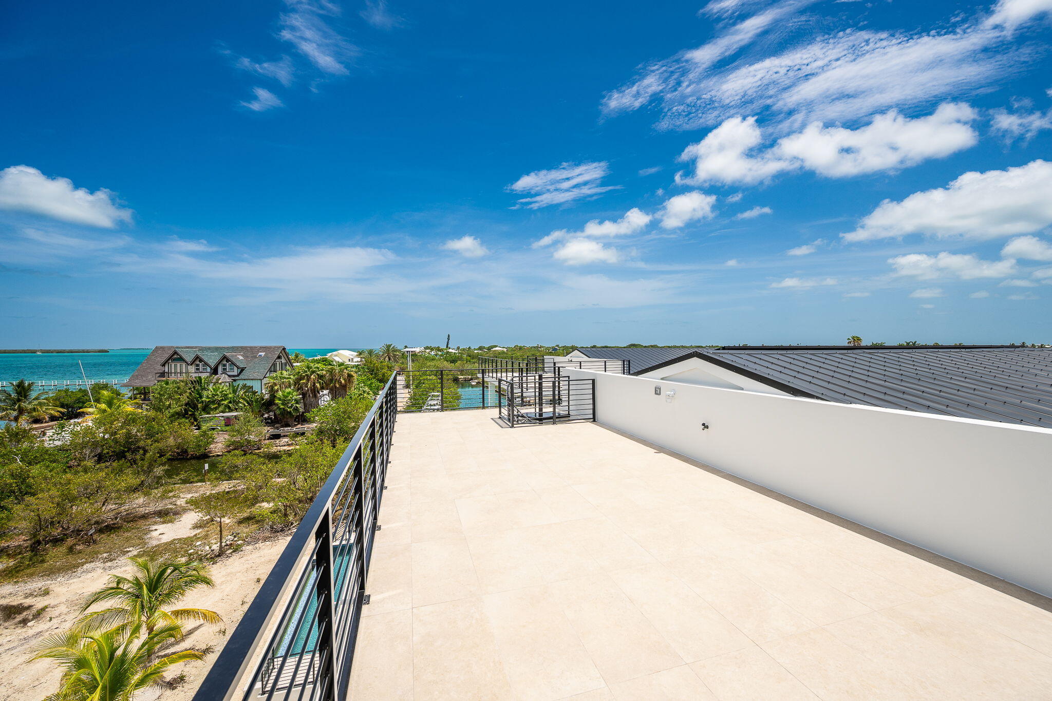 231 E Shore Drive Unit 2 Property Photo 40