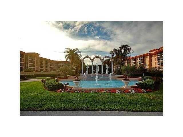 2871 N Ocean Boulevard N V345 Property Photo 4