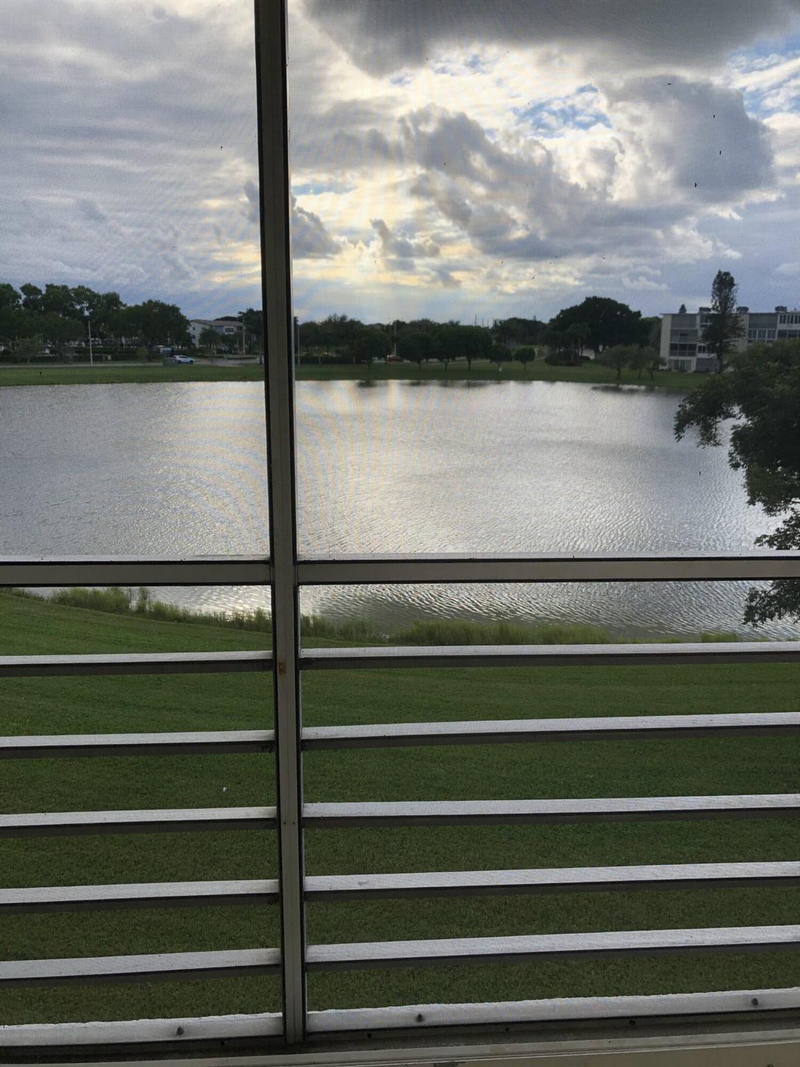 3085 Cornwall E Property Photo 1