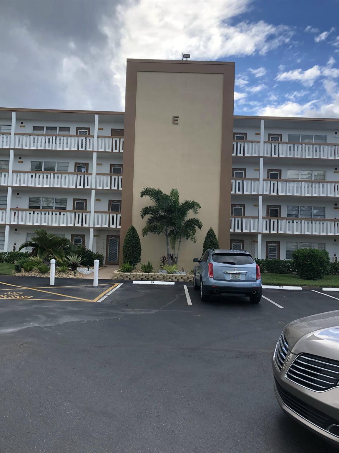 3085 Cornwall E Property Photo 9