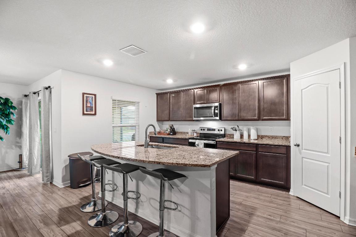 5551 Imagination Drive Property Photo 9