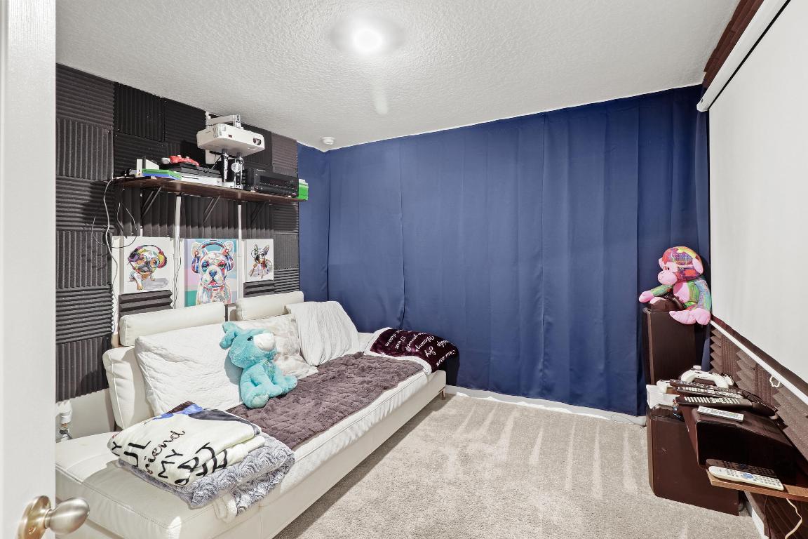 5551 Imagination Drive Property Photo 28