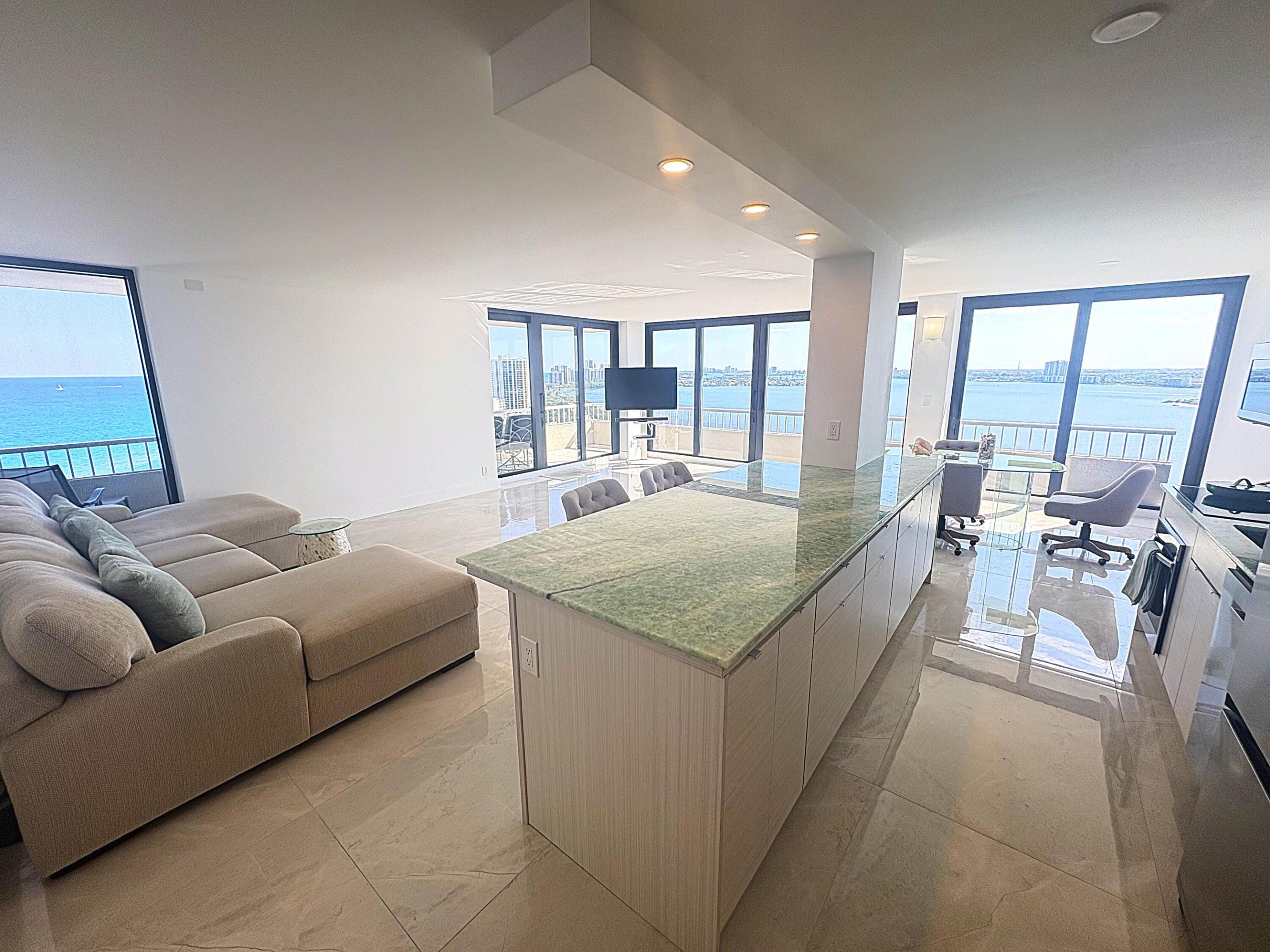 5550 N Ocean Drive 22b Property Photo 13