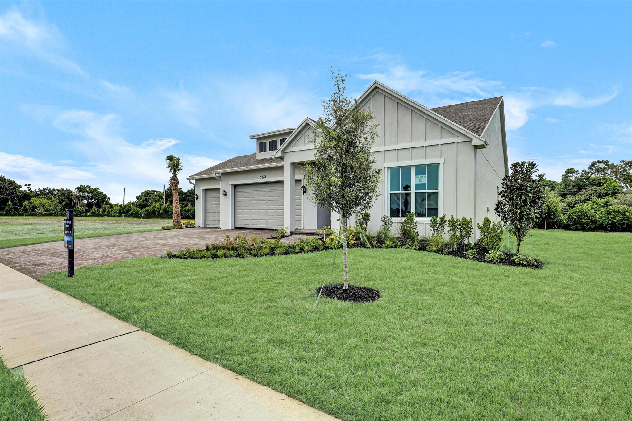 6883 68th Square Property Photo 1