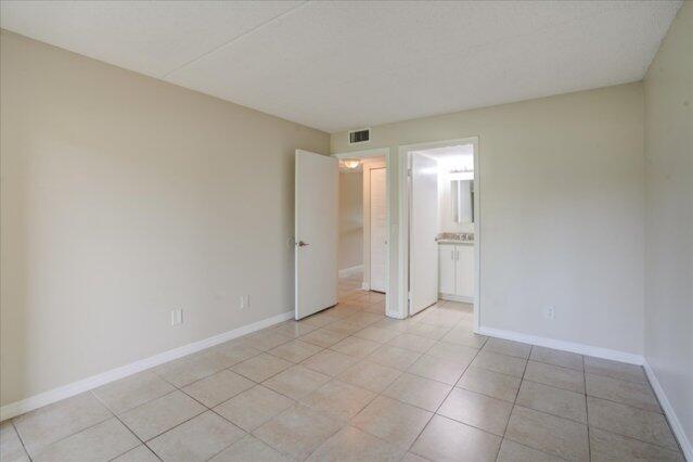 1104 Meadows Circle Property Photo 21