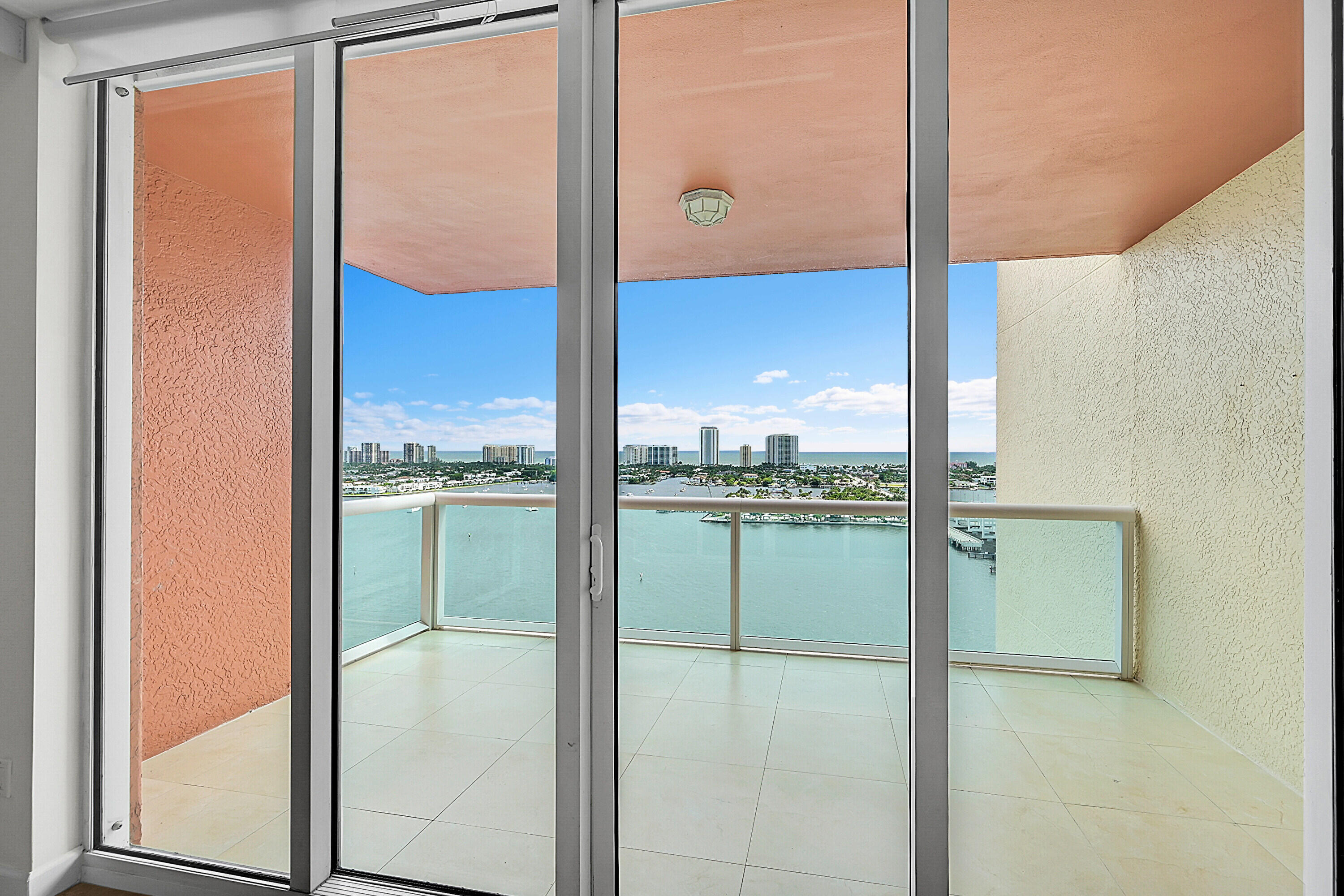 2640 Lake Shore Drive 2011 Property Photo 1