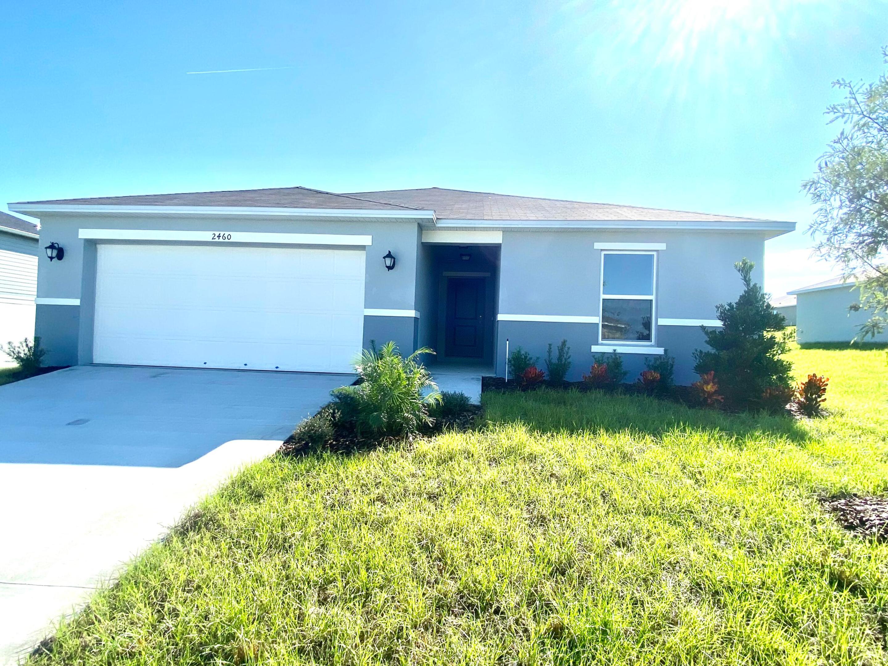 2460 Begonia Street Property Photo 1