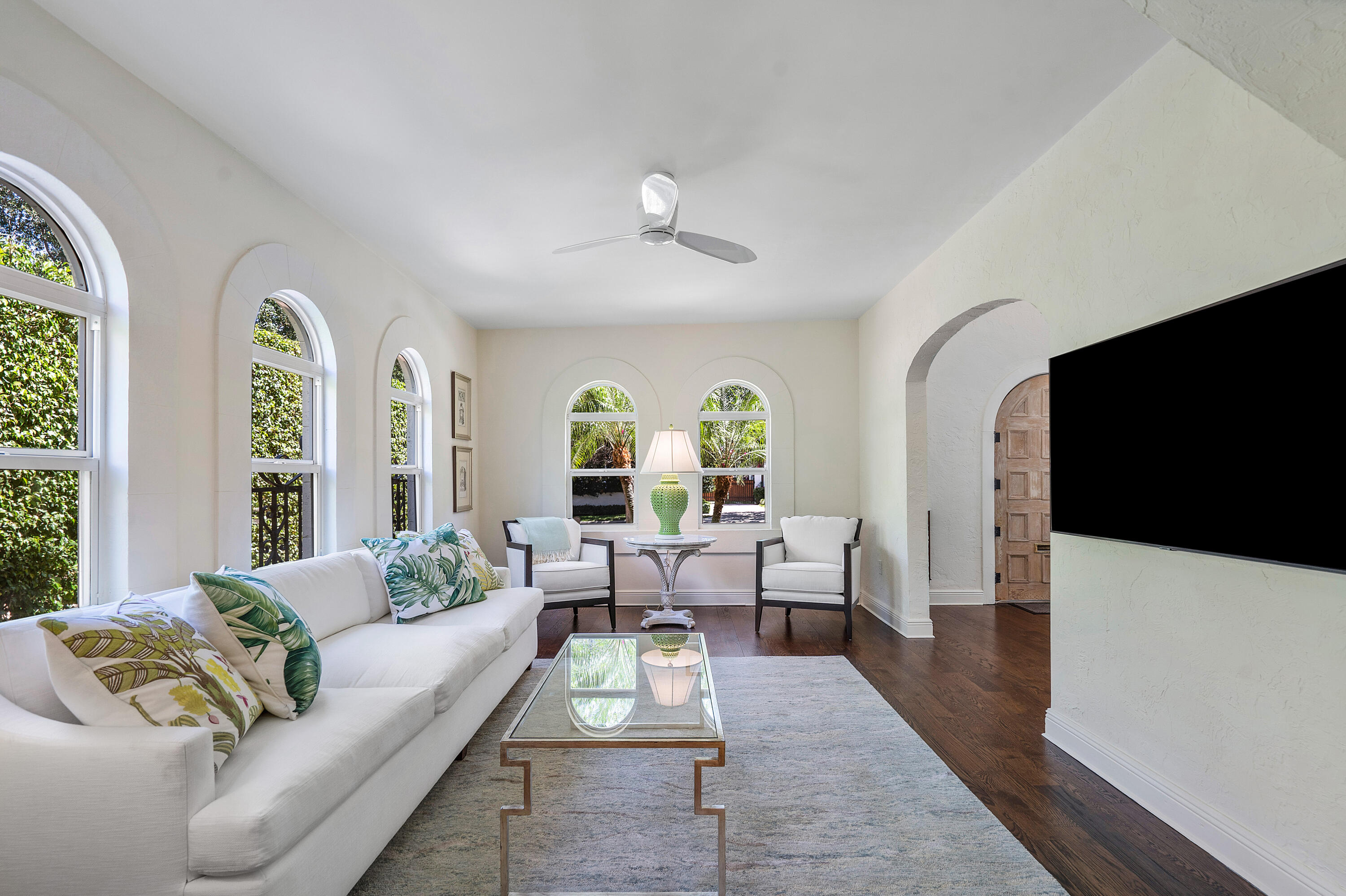 R11117514 Property Photo 9