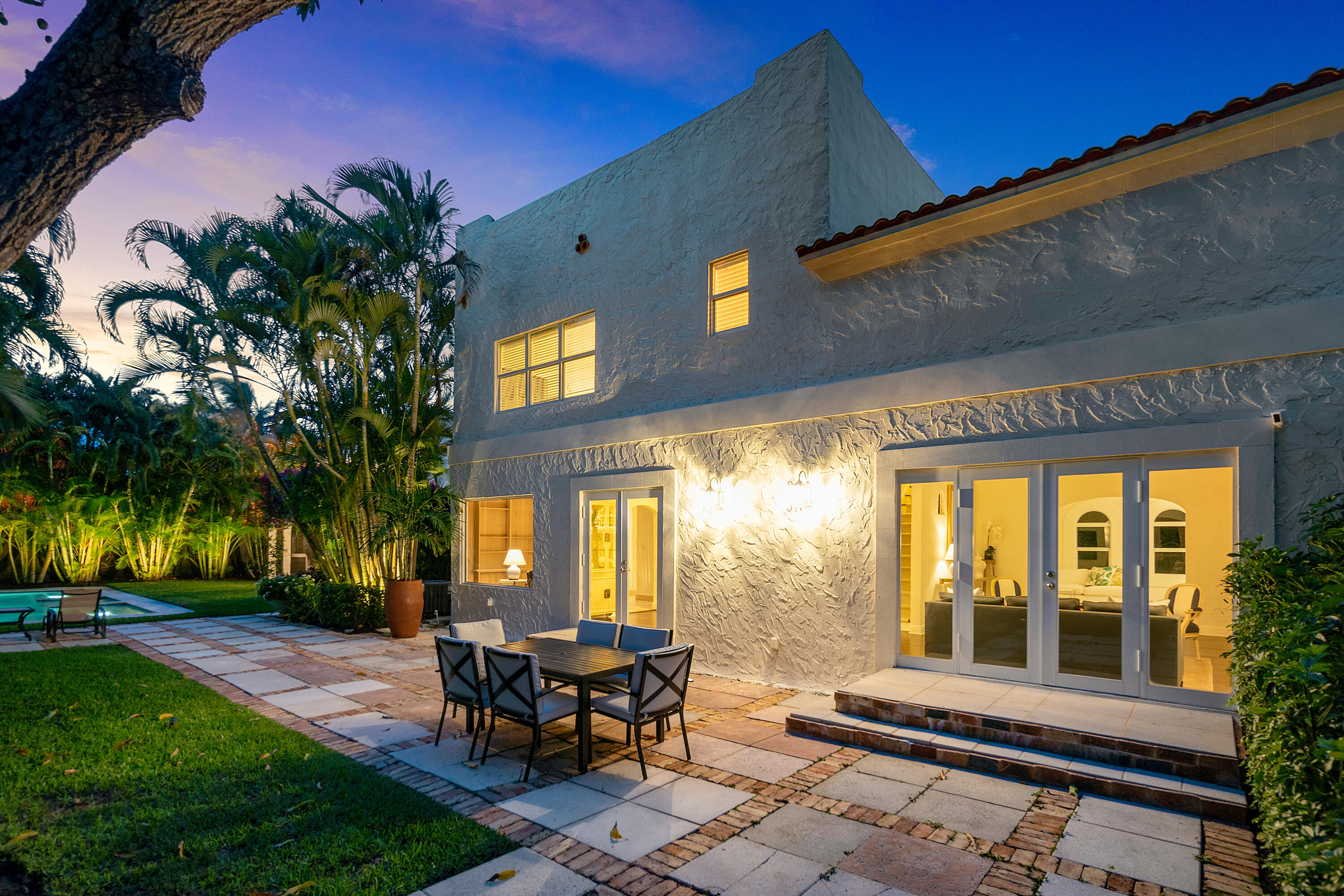R11117514 Property Photo 24