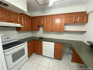 4166 Inverrary Drive 303 Property Photo 10
